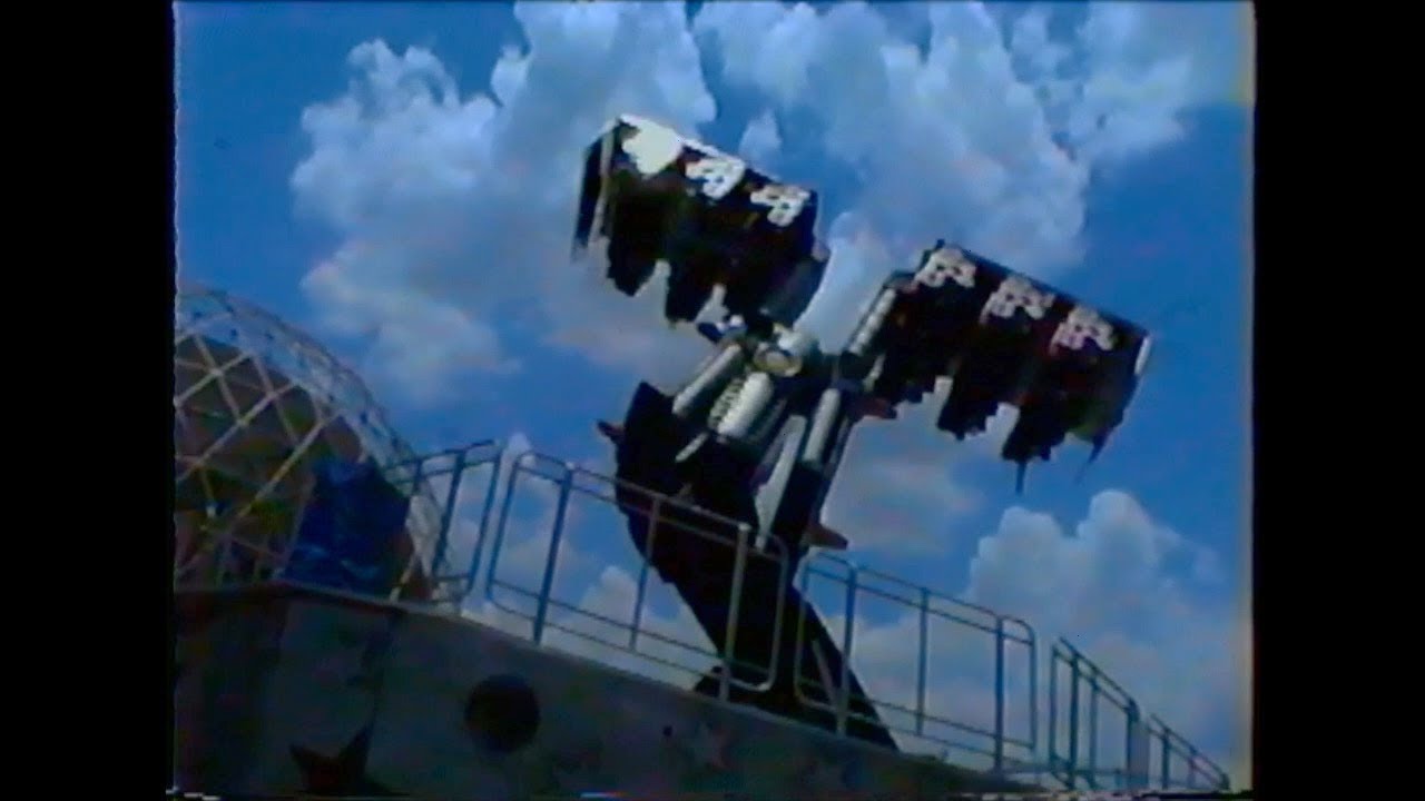 Playcenter (Double Shock, Castelo, Mixer, Polvo e Looping Star)