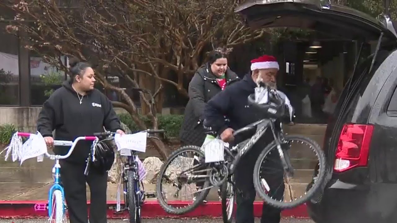 Santa's helpers spread Christmas cheer during Salvation Army's Angel Tree event