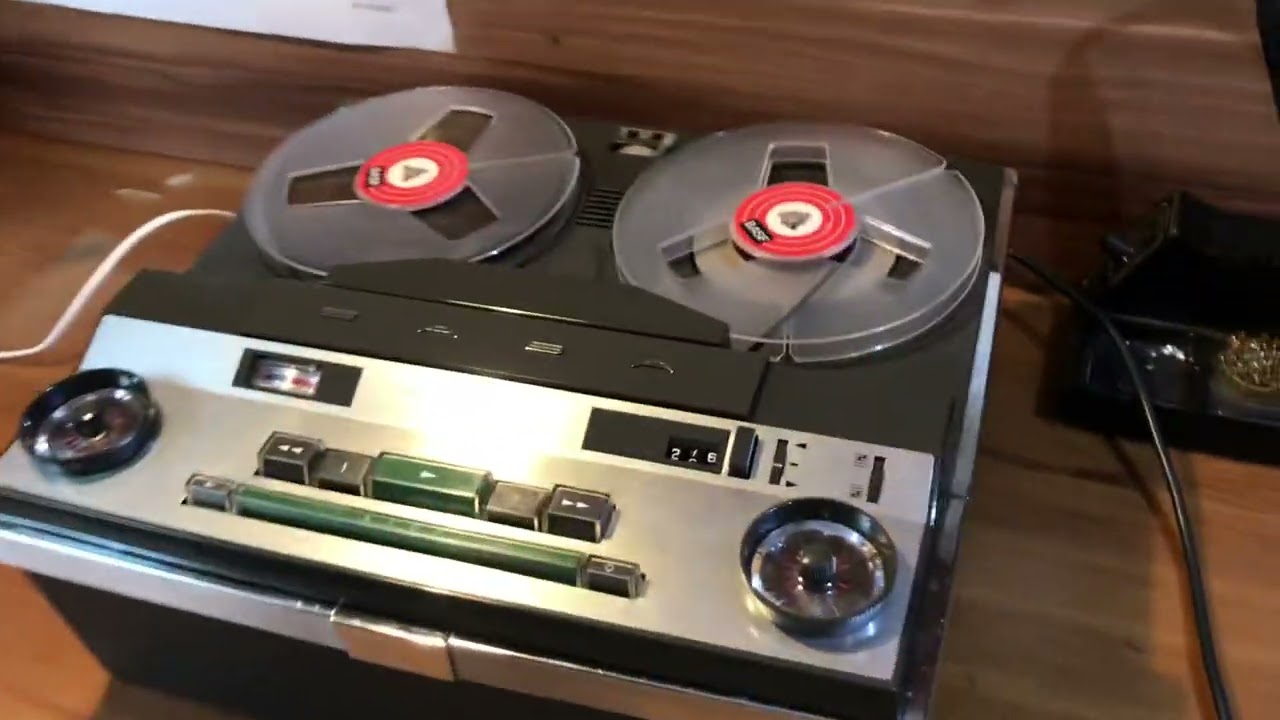 Reel-to-Reel Tape Recorder Assembly / reparaturmontage Restaurierungsergebnis Tonbandgerät Saba 300