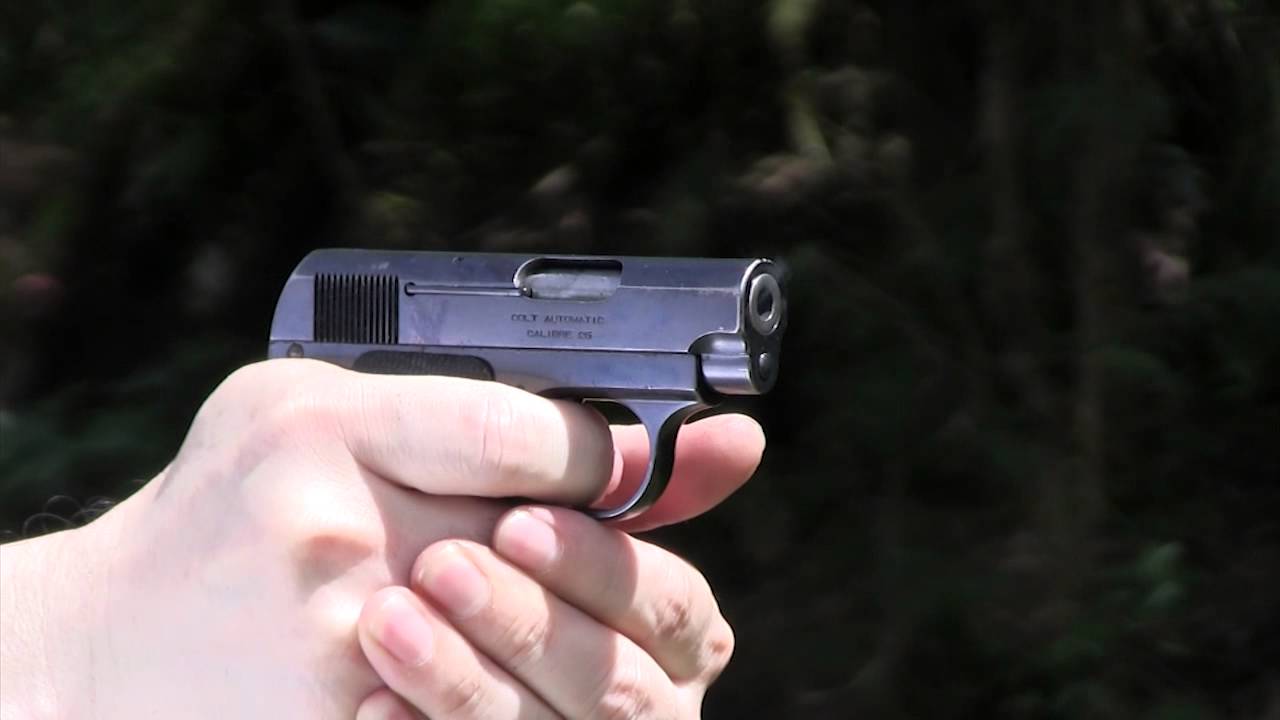 コルト M1908 ベストポケット .25口径の自動拳銃 実弾射撃
