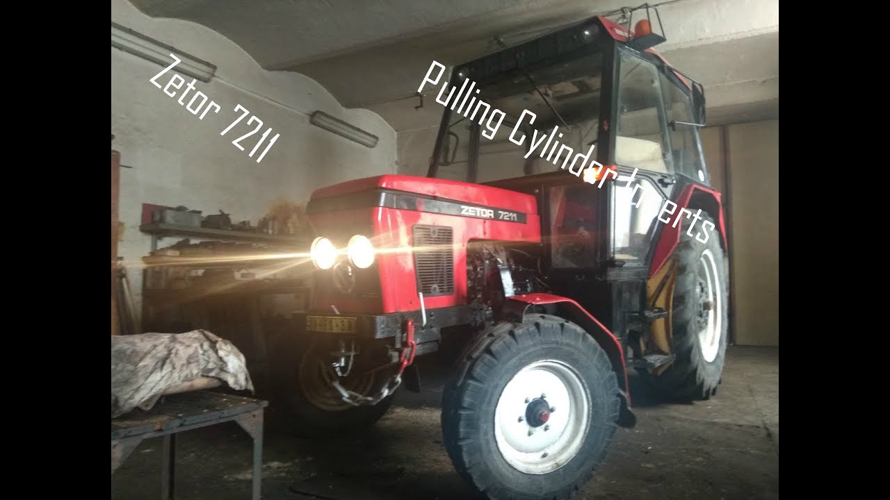 Video from WorkShop | Zetor 7211 | Pulling Cylinder Inserts | FARM BOY CZ