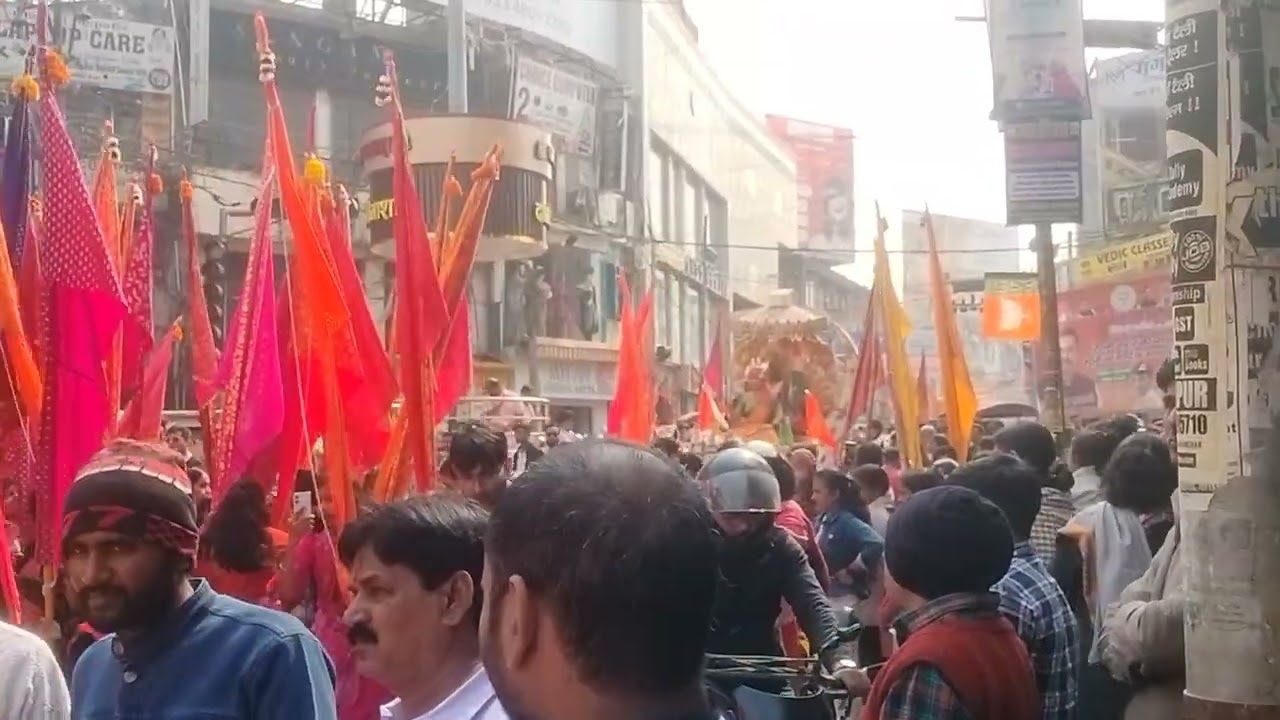भागलपुर में गणेश भगवान और भोले बाबा को घूमा रहा है🙏 भोले बाबा के बाराती🙏🙏 हर हर महादेव🙏🙏