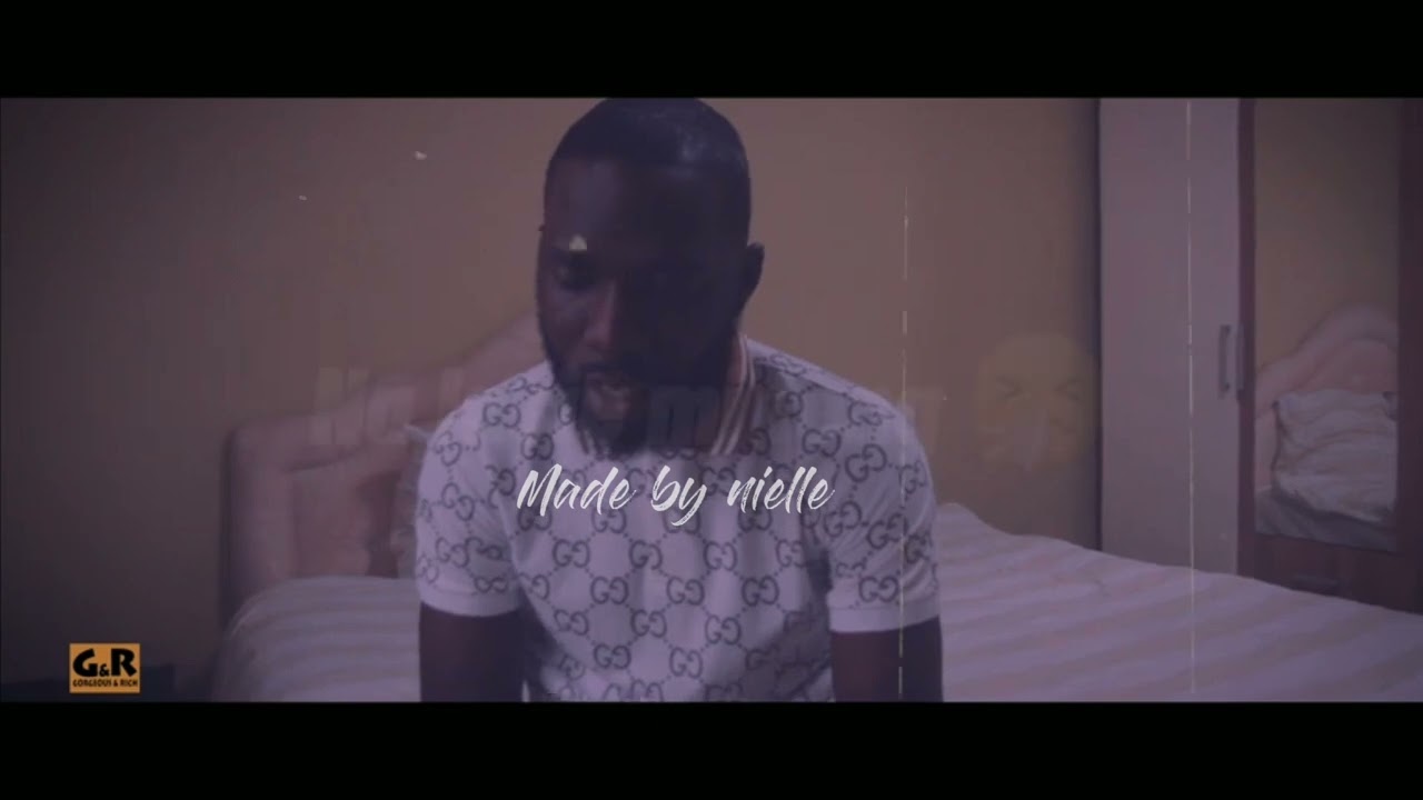 GILLIO - TOXIC (LYRICS)