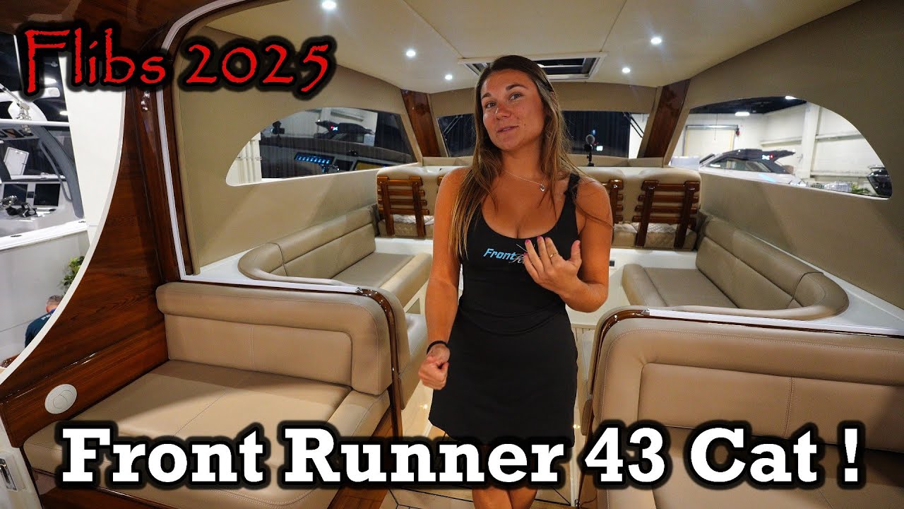 43-футовый катамаран Front Runner на Flibs с каютой! (Бот-шоу в Форт-Лодердейле)