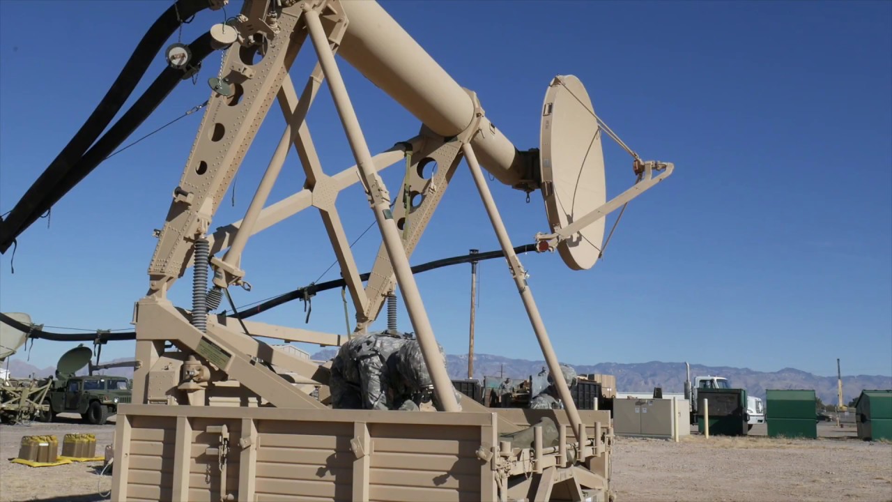 51st ESB Soldiers use their Troposcatter systems