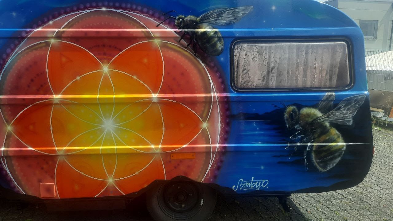 QEK Wohnwagen - Caravan Airbrush Lackierung | Bombye