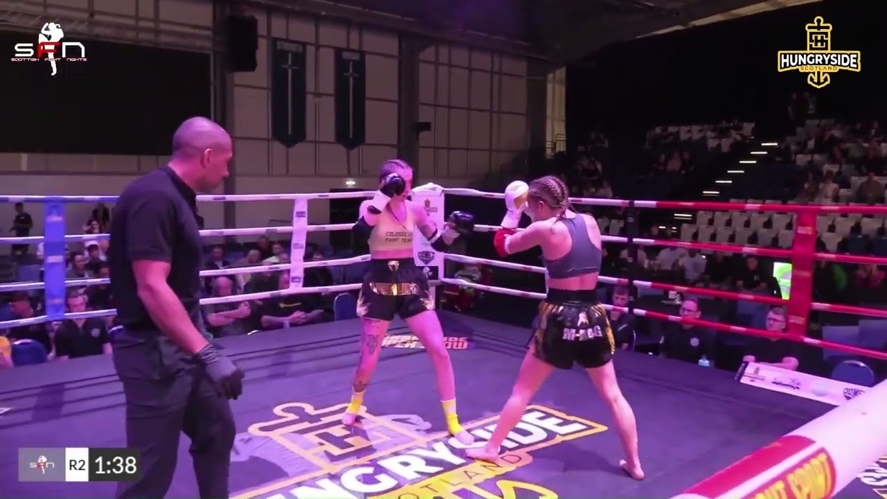 Chloe Dunko Vs Iona Masterson