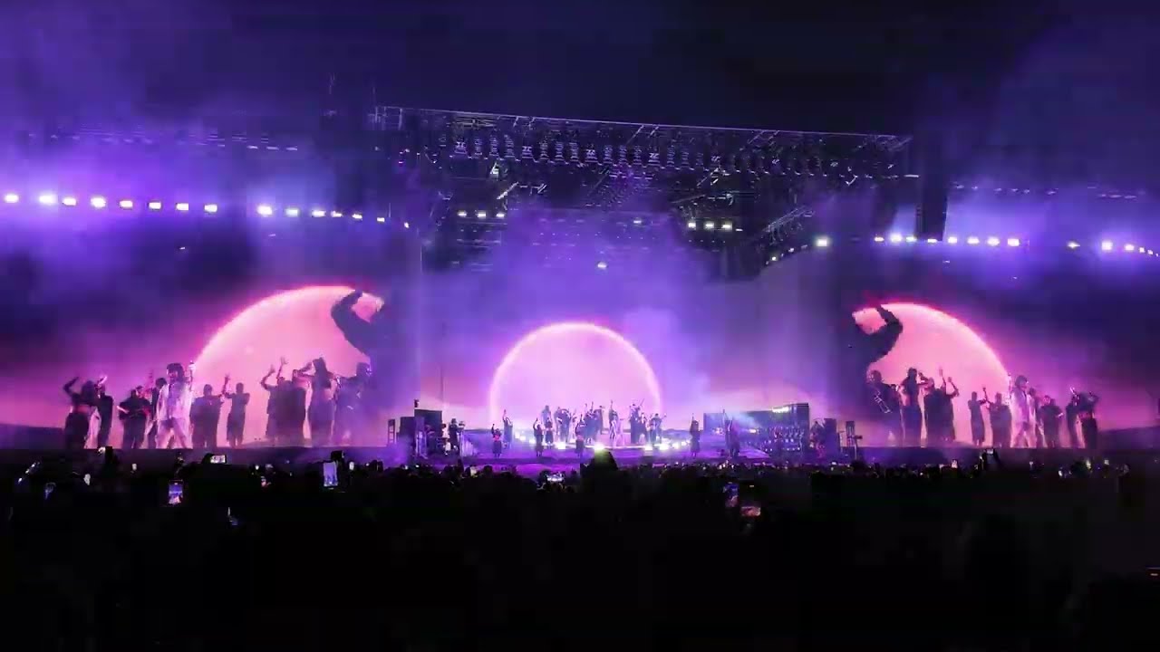 Peso Pluma Coachella Intro (EL Rubicon, Rosa Pastel)