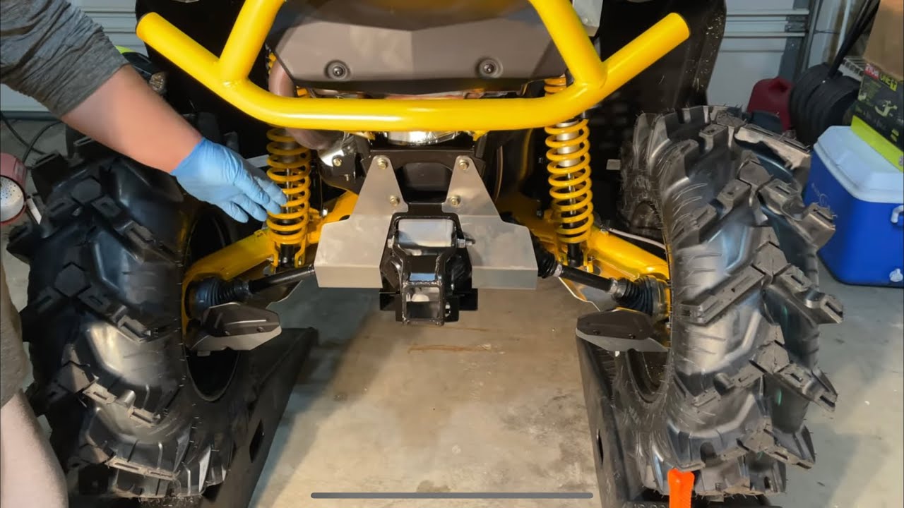 Can Am Rear Differential Protector & Hitch install
