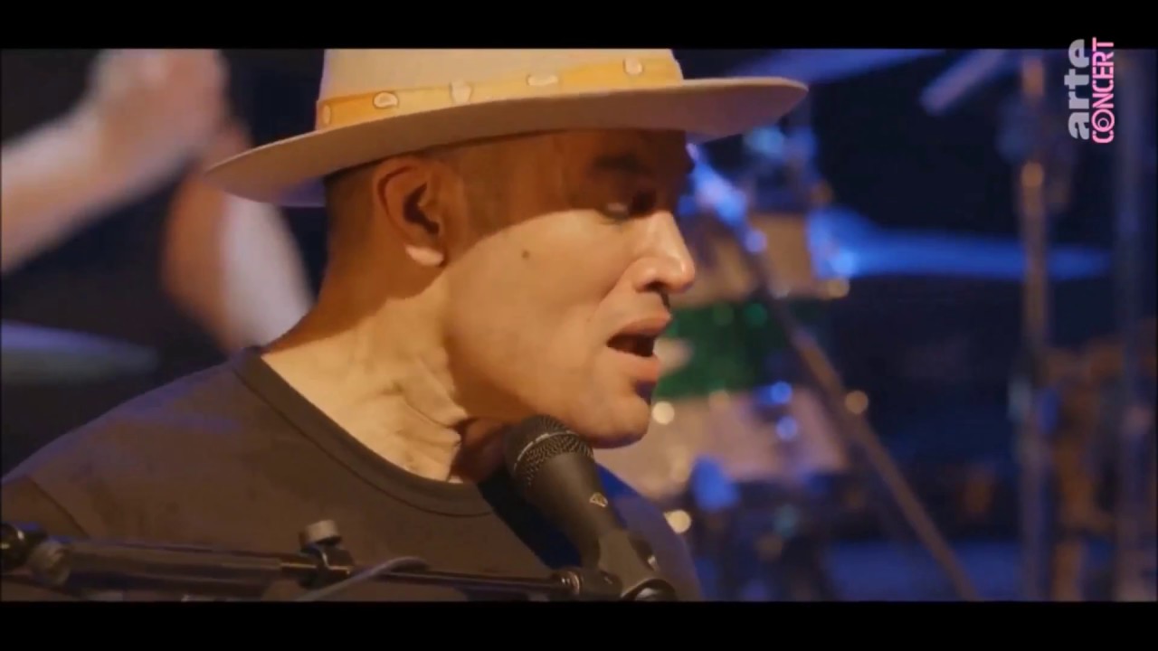 Ben Harper & Charlie Musselwhite 