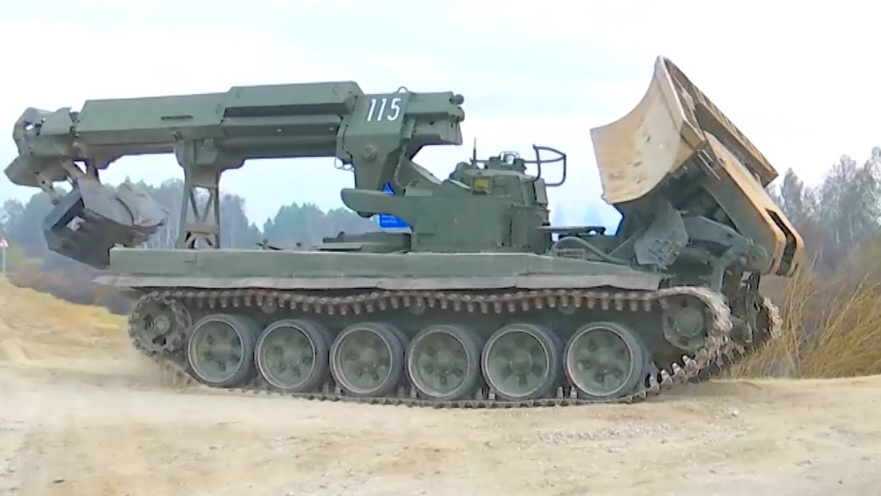 Eksploatacja rosyjskiego pojazdu inżynieryjnego IMR-2 w obwodzie kurskim, recenzja