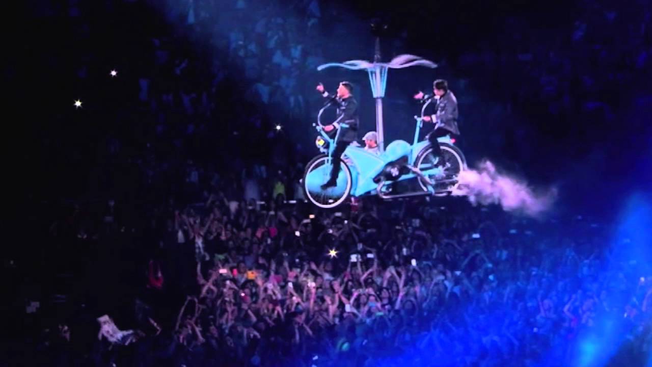 Take That Live 2015 DVD audio - PORTRAIT