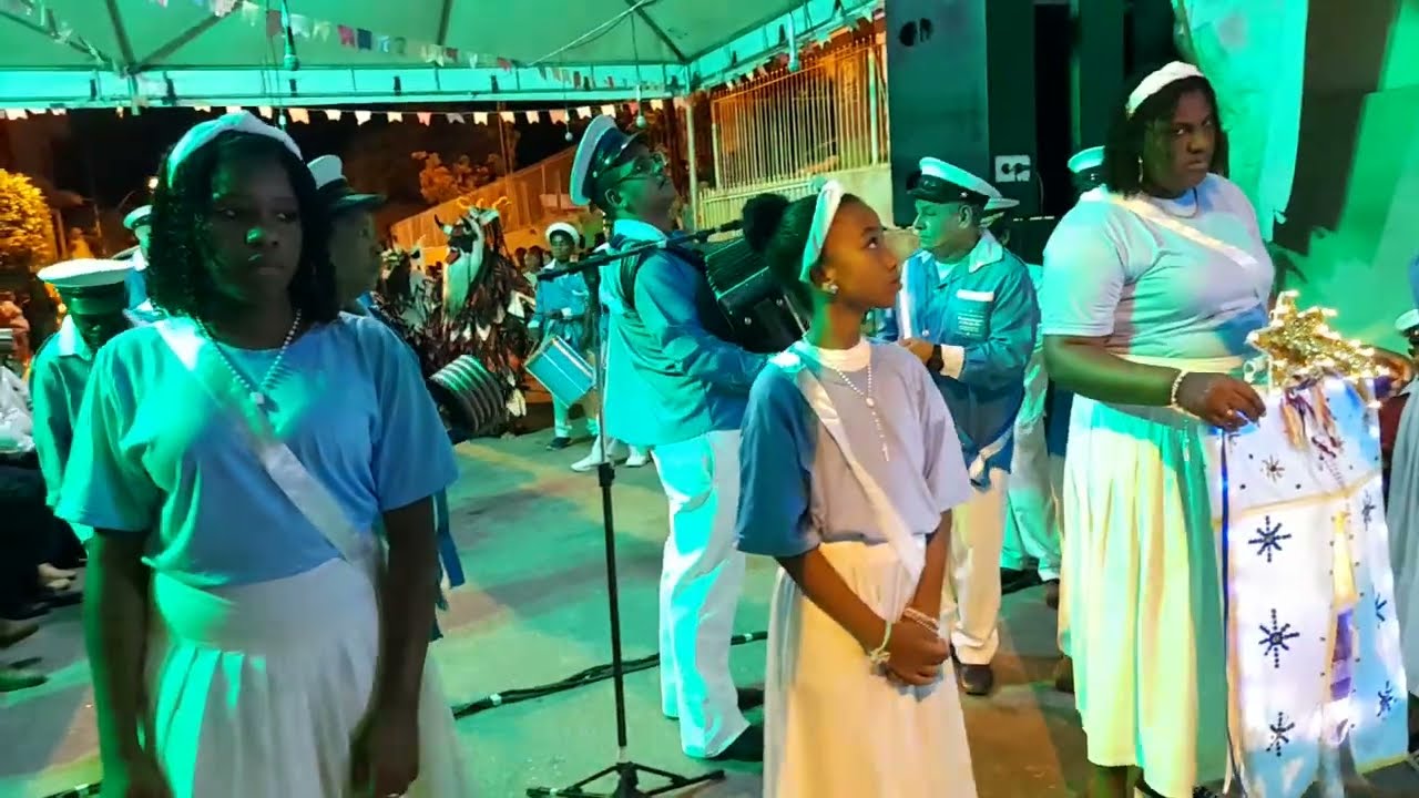 ⭐️💙 Estrela da Luz do Dia - Festa da Flor dos Anjos - Valão do Barro-RJ