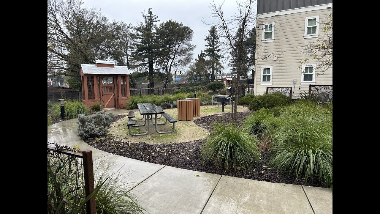 Petaluma Property Management - 1408 Mauro Pietro Drive, 7-202, Petaluma, CA 94954