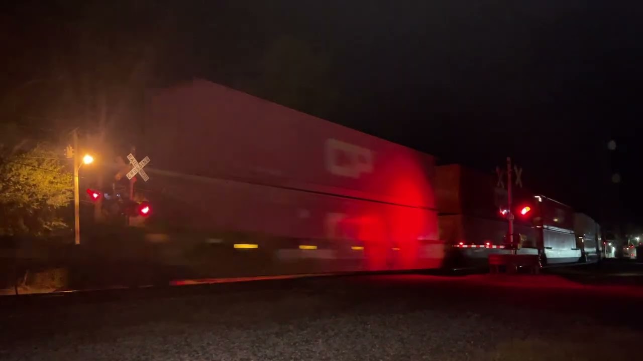 CP 7006 Southbound Intermodal | DeQuincy LA