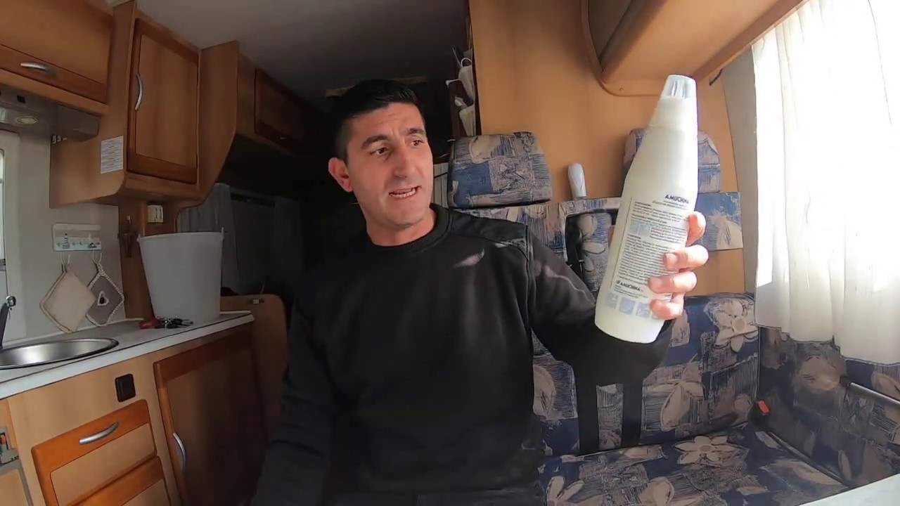 Pulizia e sanificazione del serbatoio acque del camper