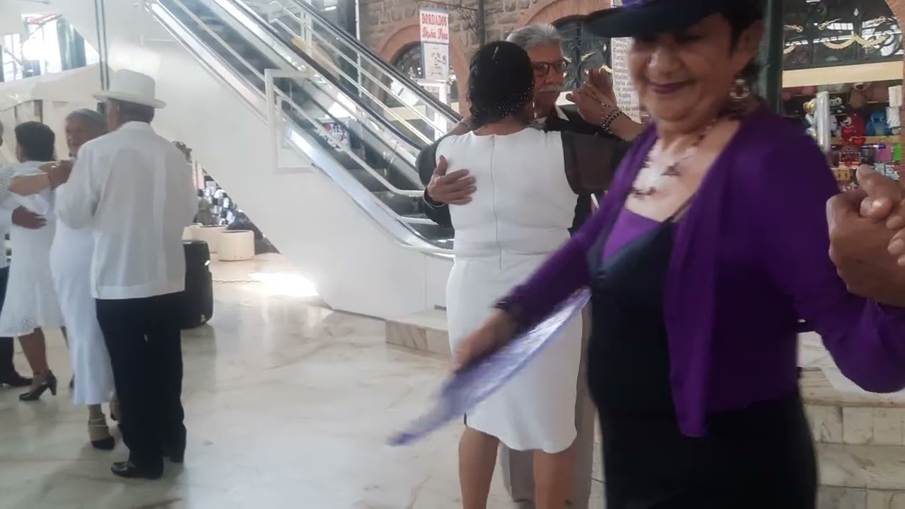 Danzoneros libres de Puebla Dansabor MISS SILVIA MARINA 