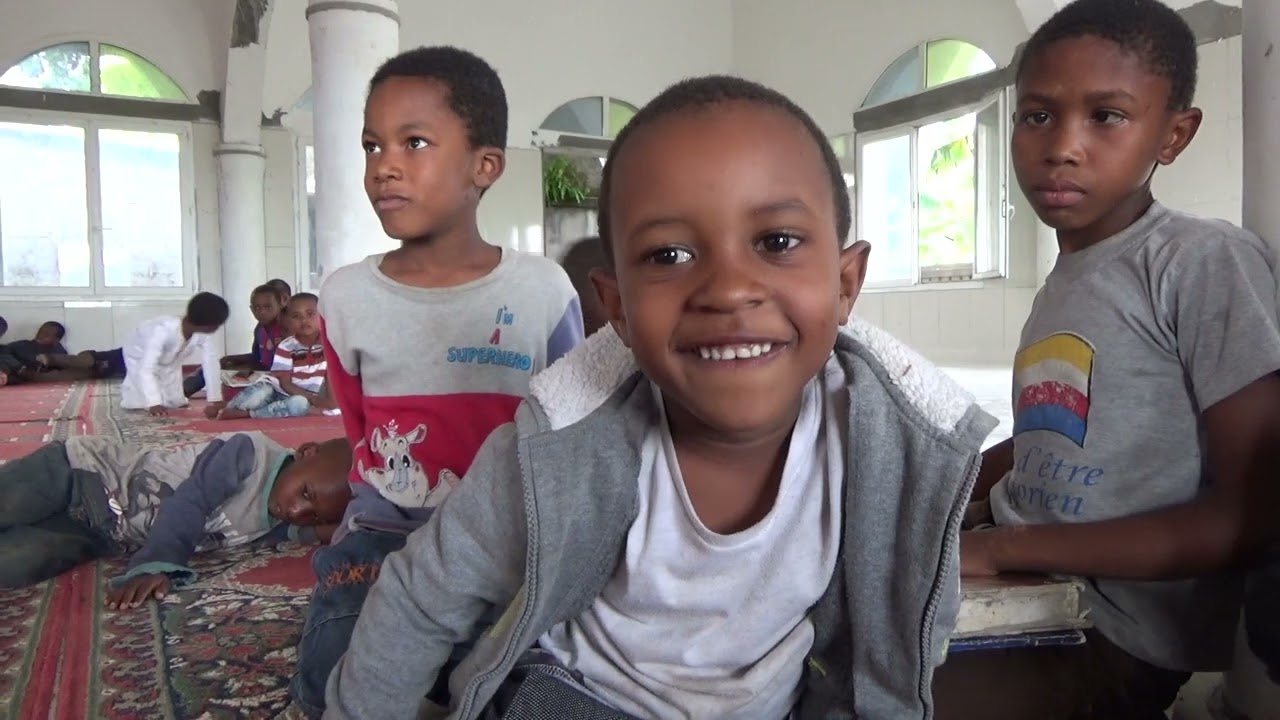sp&eacute;cial RAMADAN: les enfants moins de 10ans de MADRASSA de Diboini jeunaient ce dimanche 09 Avril