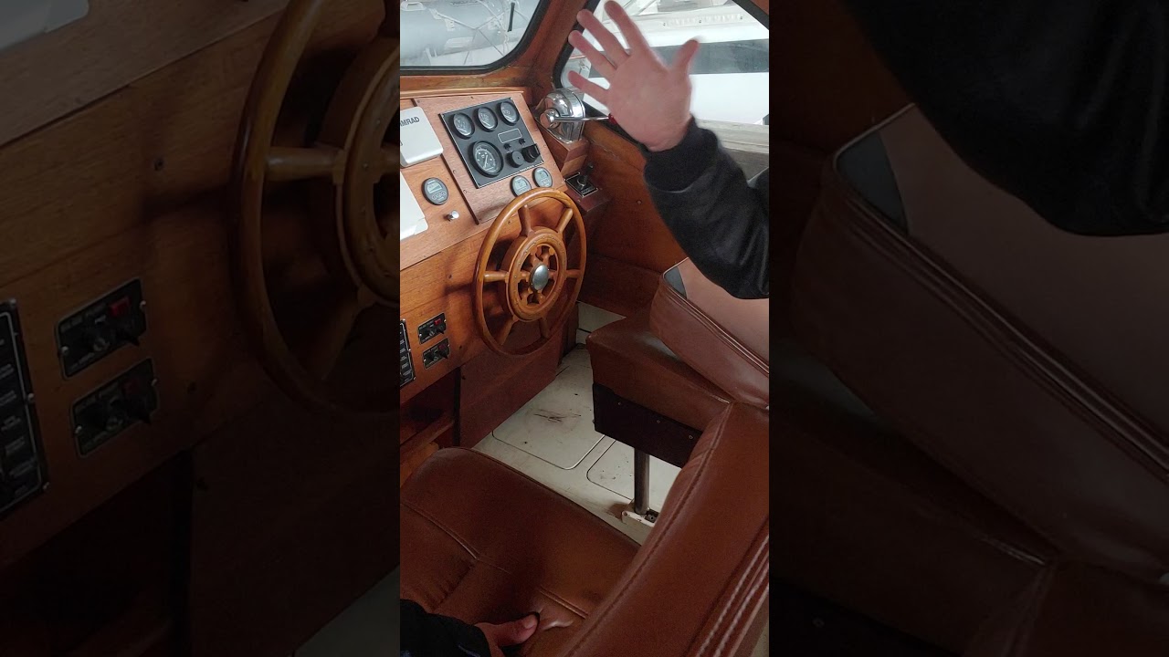 How to Start a Snekke Boat