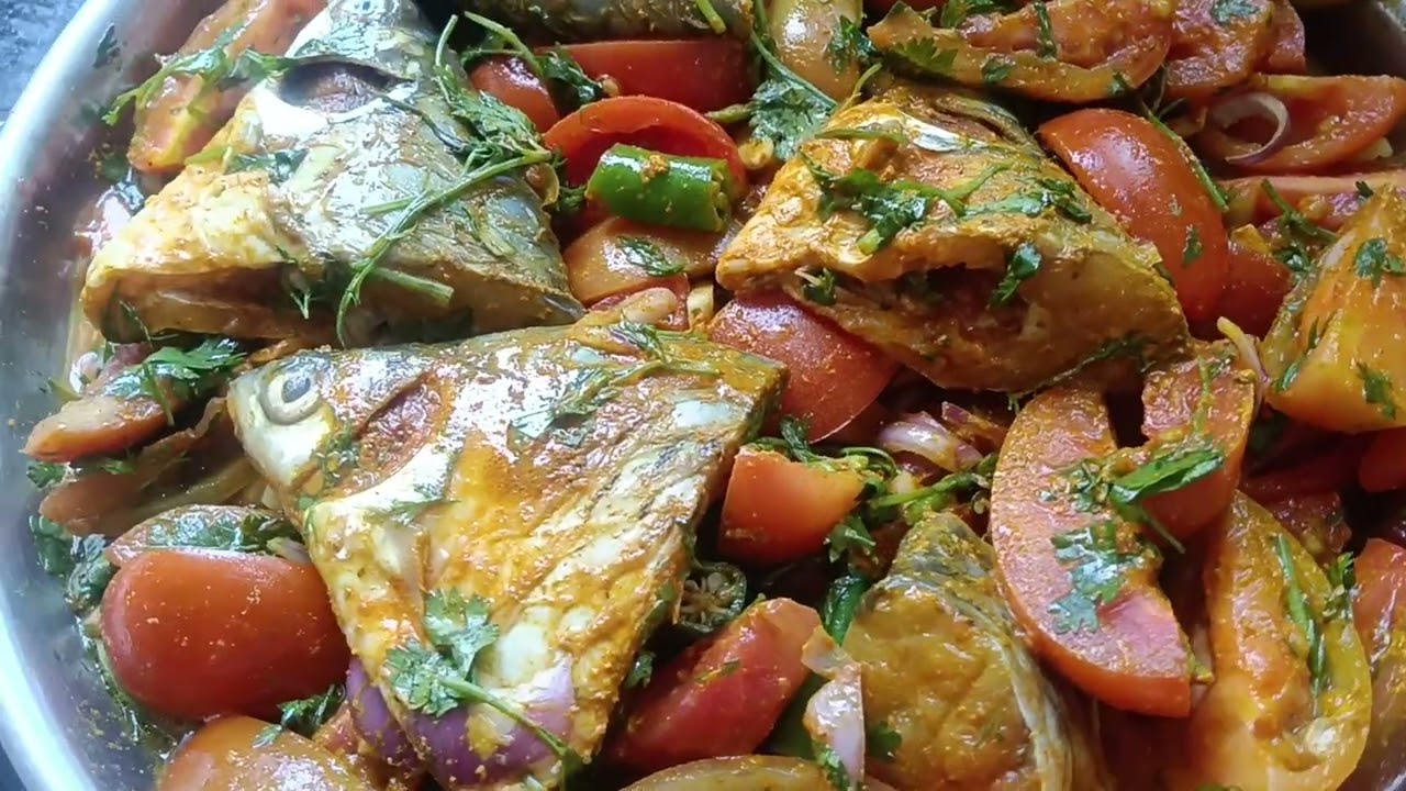 হ্যালো বন্ধুরা আজকে আমি রান্না করতে চাই হাতে মেয়েকে সরপুঁটি মাছ আর টমেটো দিয়ে, 🍅🍅🍅🍅🌶️🌶️🌶️🌶️🌶️