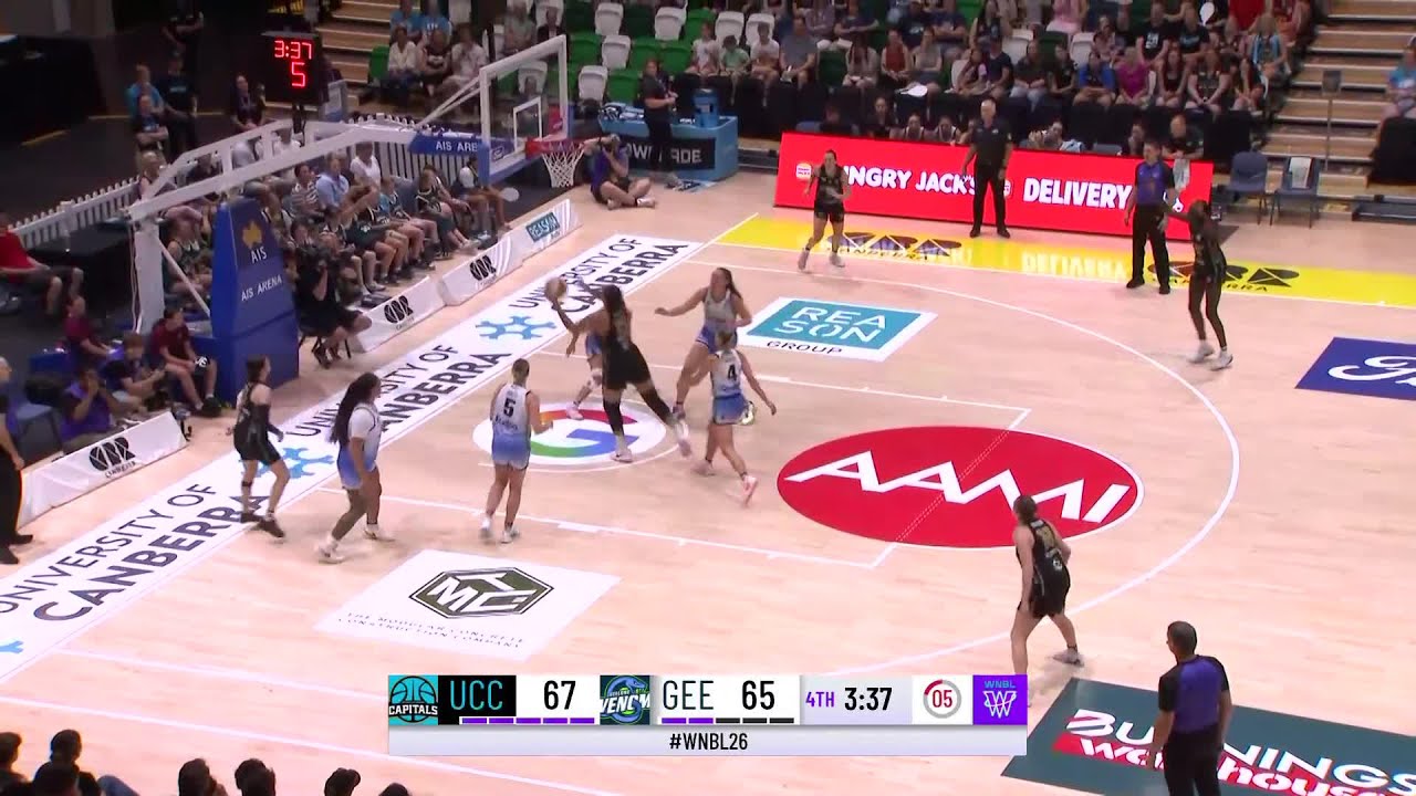 Zitina Aokuso with 10 Plays Geelong Venom