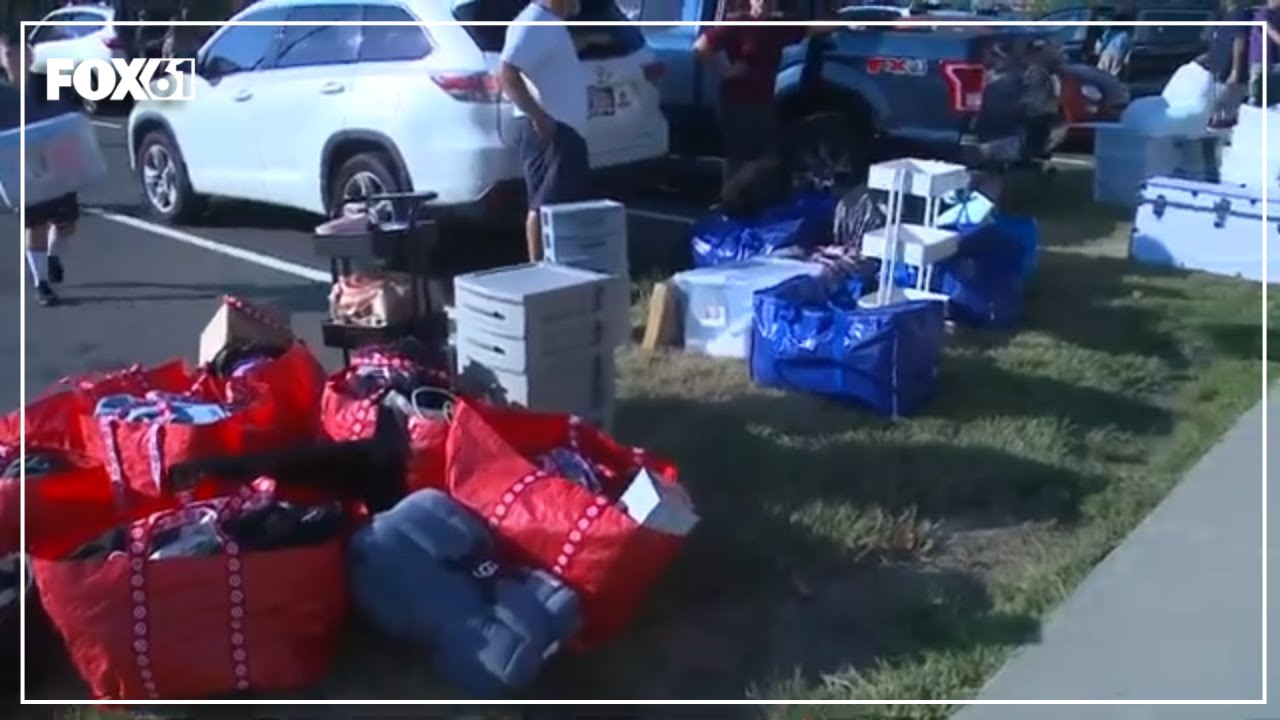 UConn move-in day 2022