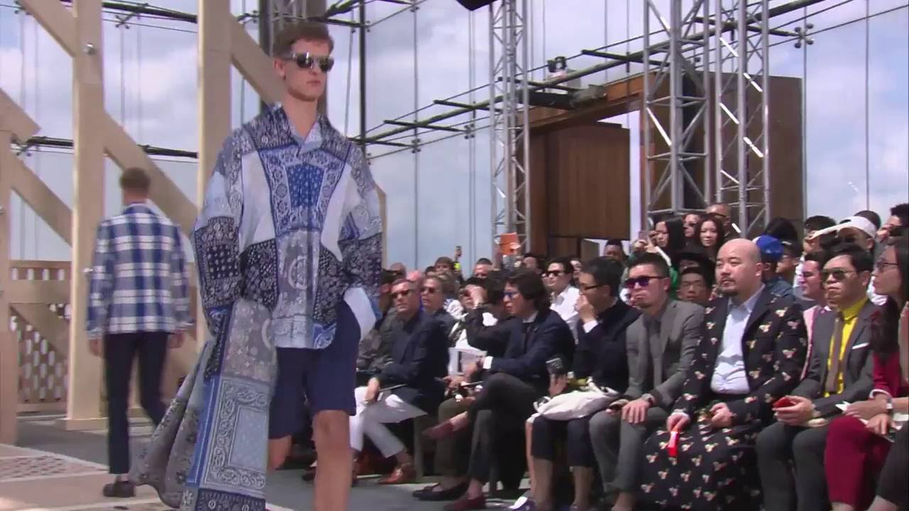 Louis Vuitton Men's Spring/Summer 2014 Full Fashion Show.