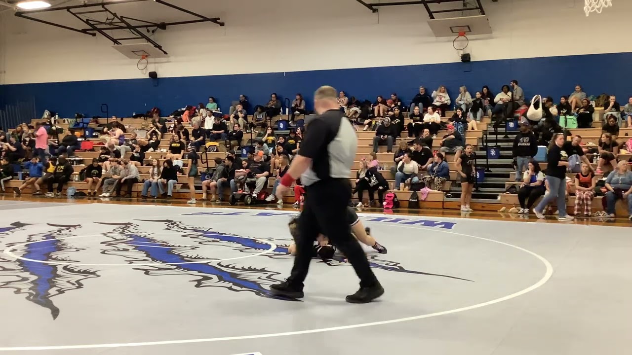 114 Gay, Macayla v Holton, M (Manteo High School) 02-11-26 L  PIN 3:07