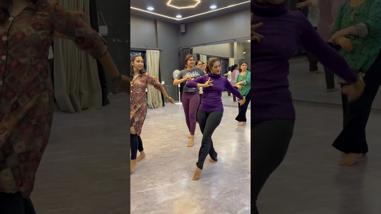 Bollywood batch ✨ #shorts #dance #music #viral #pune #danceclasses #youtubeshorts #youtube