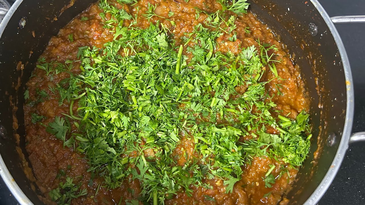 Mumbai Style Pav Bhaji Recipe at Home | Street Style Taste!😋