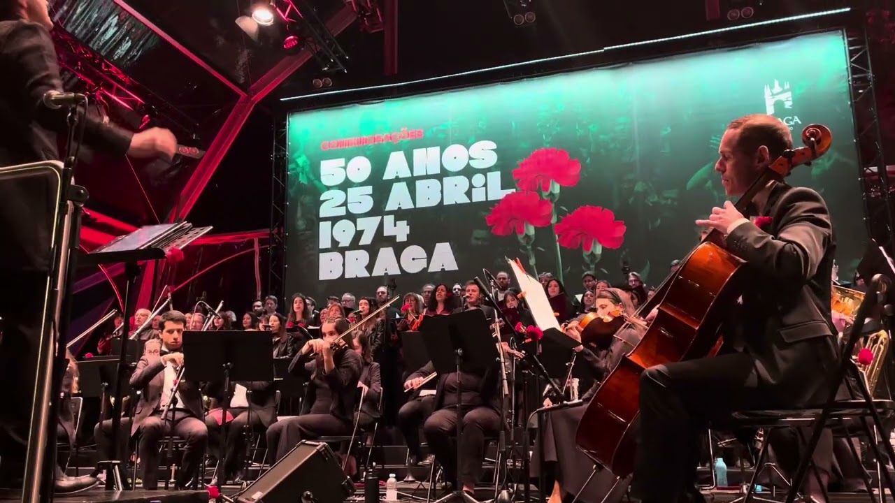 Orquestra Filarmónica de Braga - Grandola Vila Morena- 1000 vozes em Braga