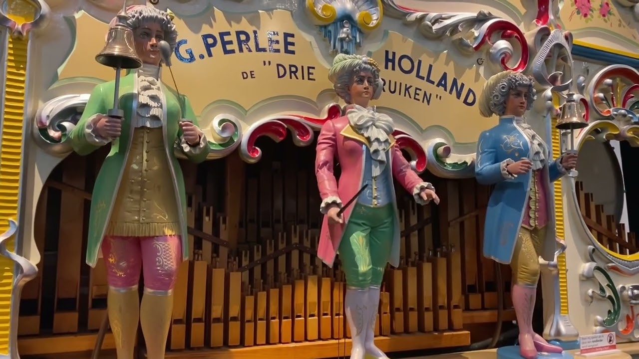 Draaiorgel de drie pruiken streetorgan the three wigs