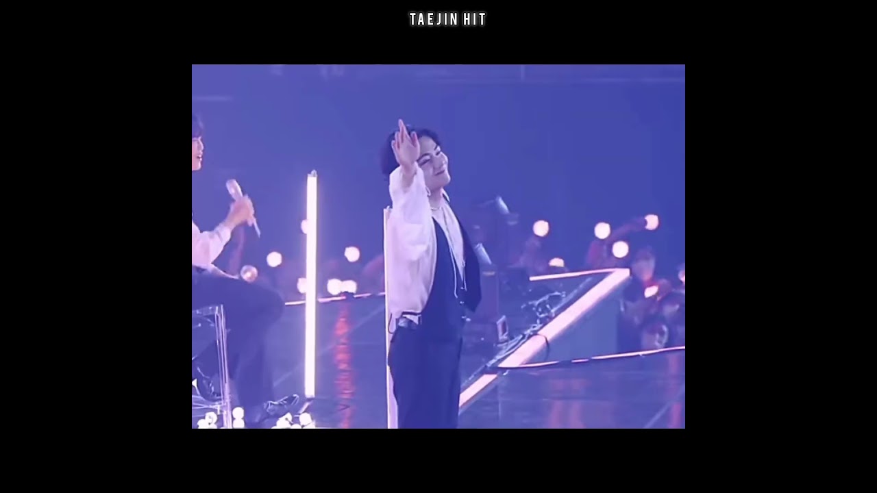 What's the reasons behind those stares and smiles TaeJin?👀 #taejin #jintae #jinv #vjin #bts #방탄소년단