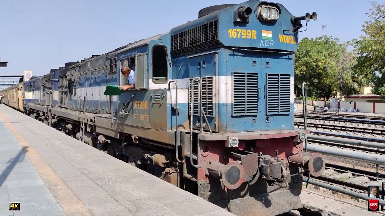Twin Headed Alco WDM 3A hauling the Train 04887 to Barmer