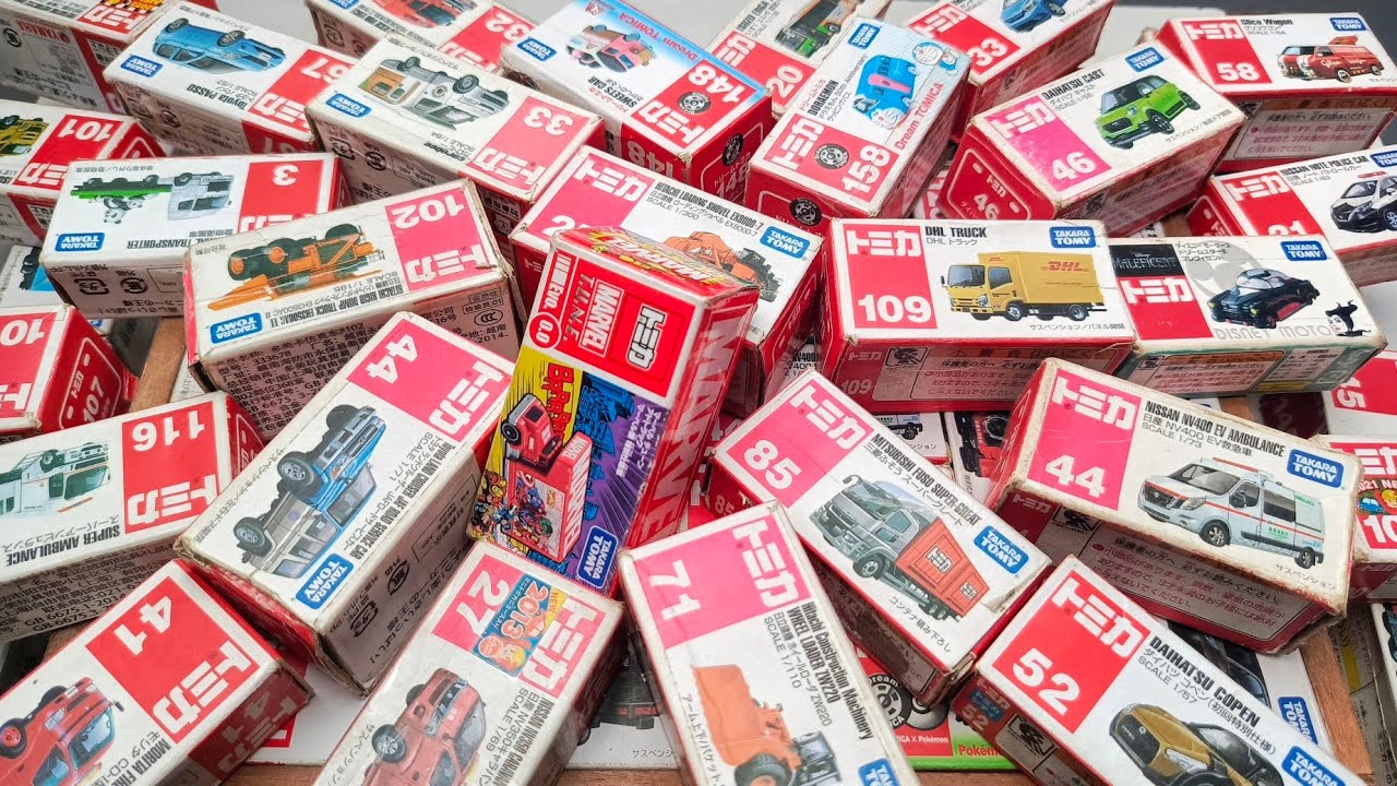 トミカミニカーが箱に盛り沢山!収納するよ。トミカのベストコレクションを動画でまとめました! -