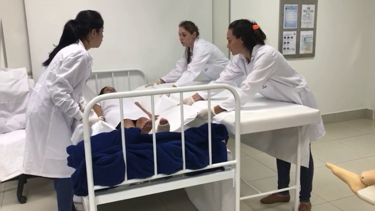 transferência cama para maca/cadeira. Ana