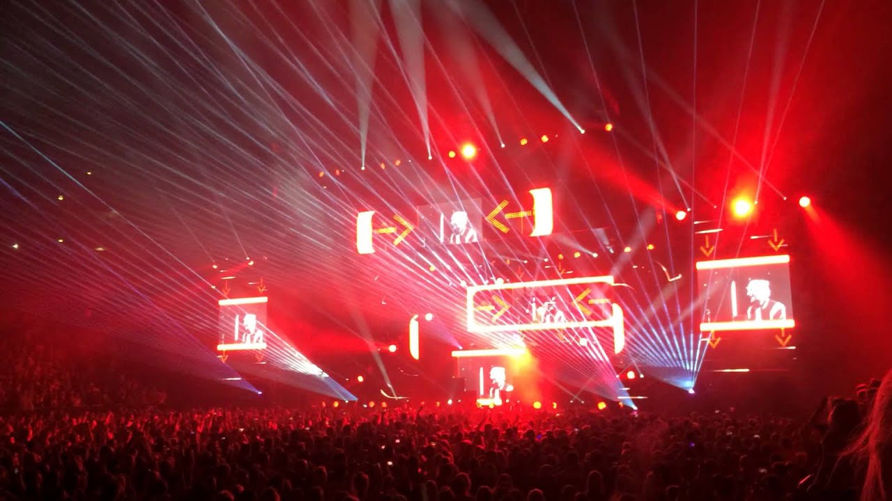 David Guetta Listen Tour 2015 Lanxess Arena Cologne part 1/4 incl. intro
