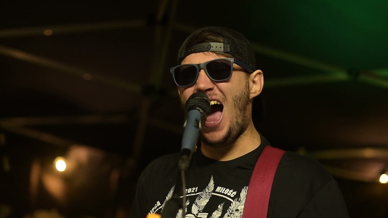 Koniec Listopada - Polityka Strusia (ofiszjal wideo)