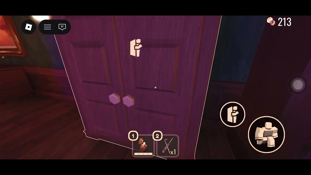 Playing doors, hotel￼-