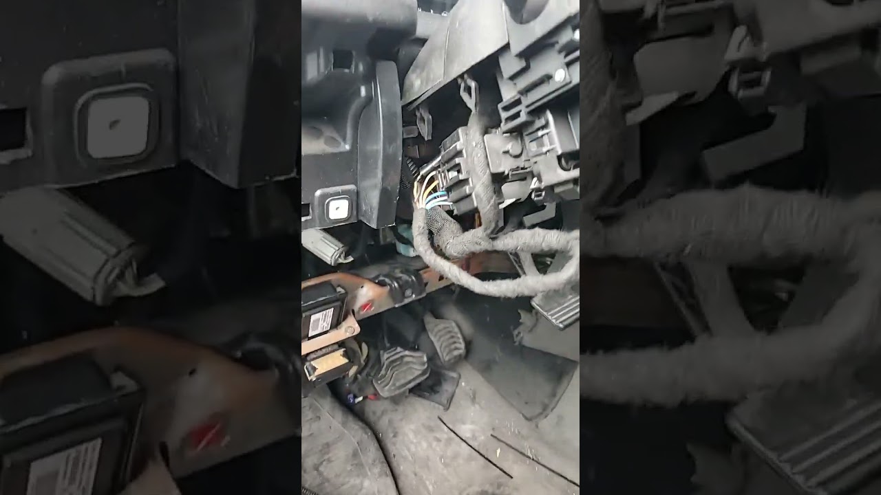 Ford Transit Van 2020, блок предохранителей, шлюз CAN-шины BCM РАСПОЛОЖЕНИЕ