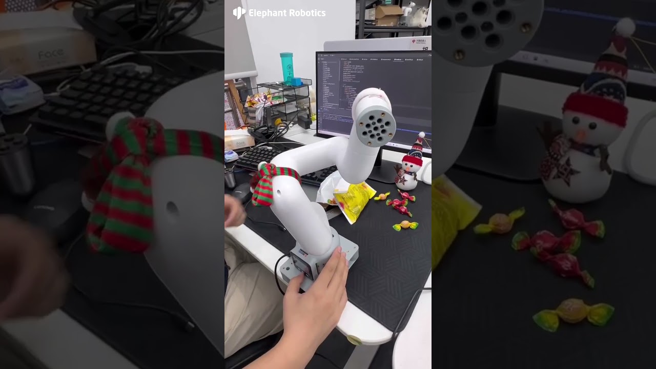 myCobot 280 | See how the #robot arm greets you and discover its drag & teach feature #christmas