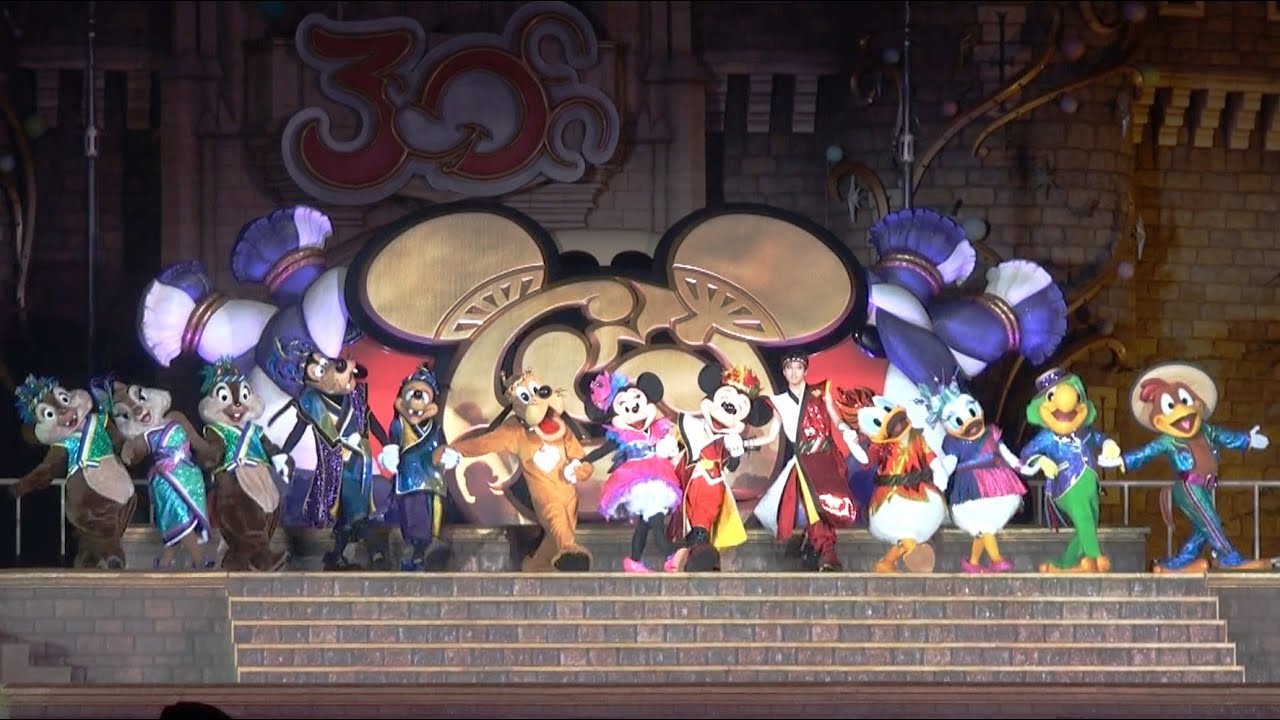 （ドナルドのコメントを読みあげるMCさん）【TDL】爽涼鼓舞