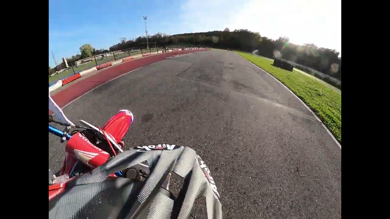 Borgo Ticino, Pista azzurra (on board)