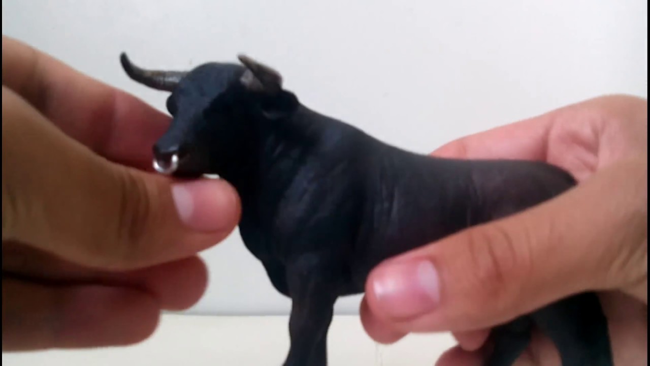 Schleich Black Bull Review
