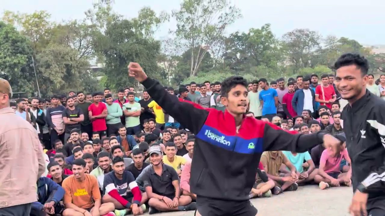 भोजपुरी गाने पे इससे ज़्यादा speed में Dance इस दुनिया में कोई भी नहीं कर सकता है!