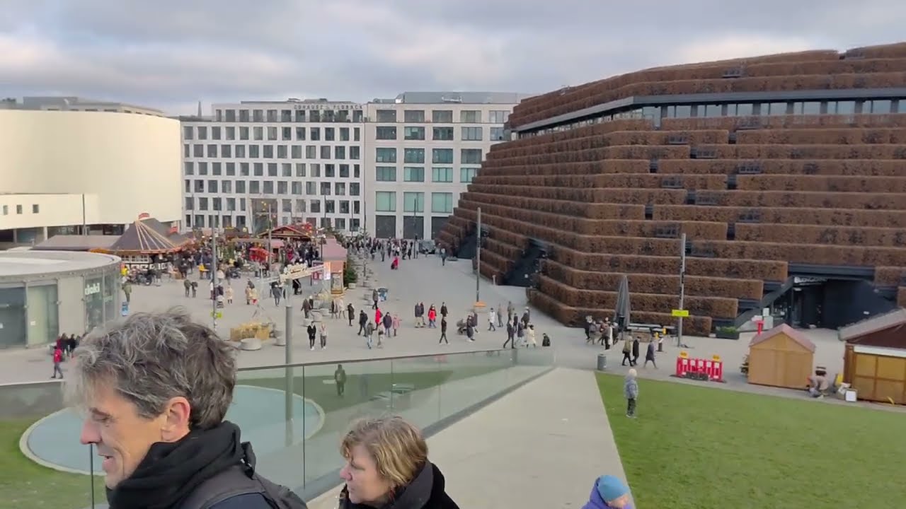 Dusseldorf . Дюссельдорф декабрь перед рождеством