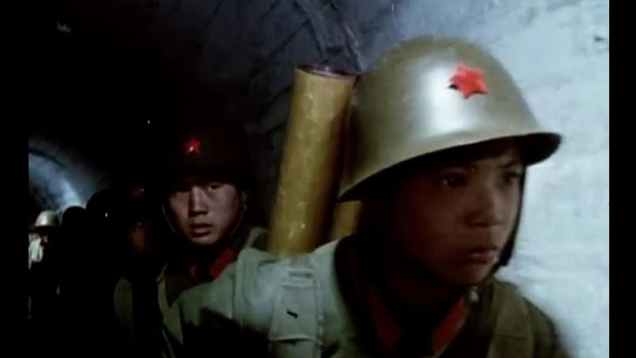 The Chinese PLA conducting military exercises in the 1980s 八十年代解放军合成作战演习 演练地空一体化战术 探索现代战争作战模式