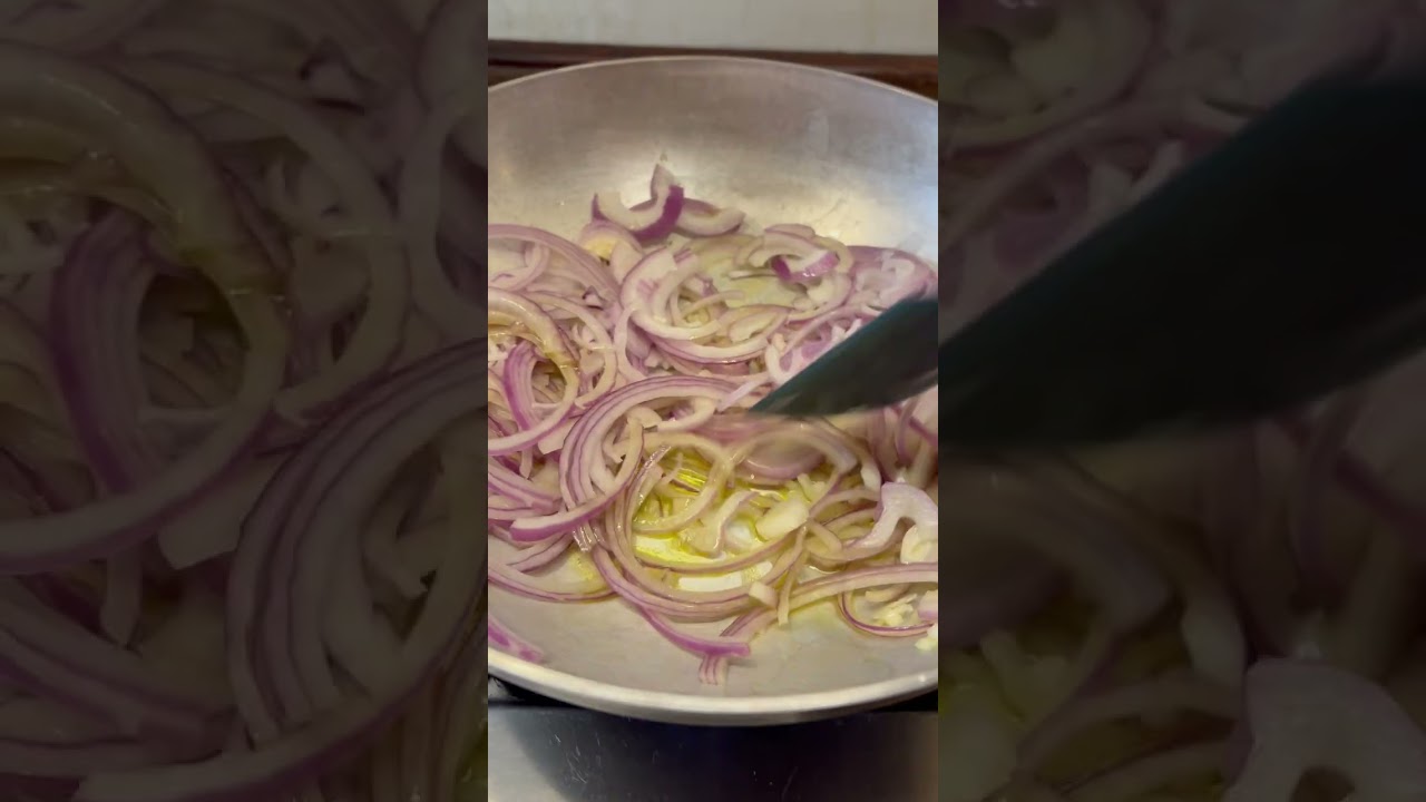 Ora si cucina: Paté di fegatini. #ilmori 