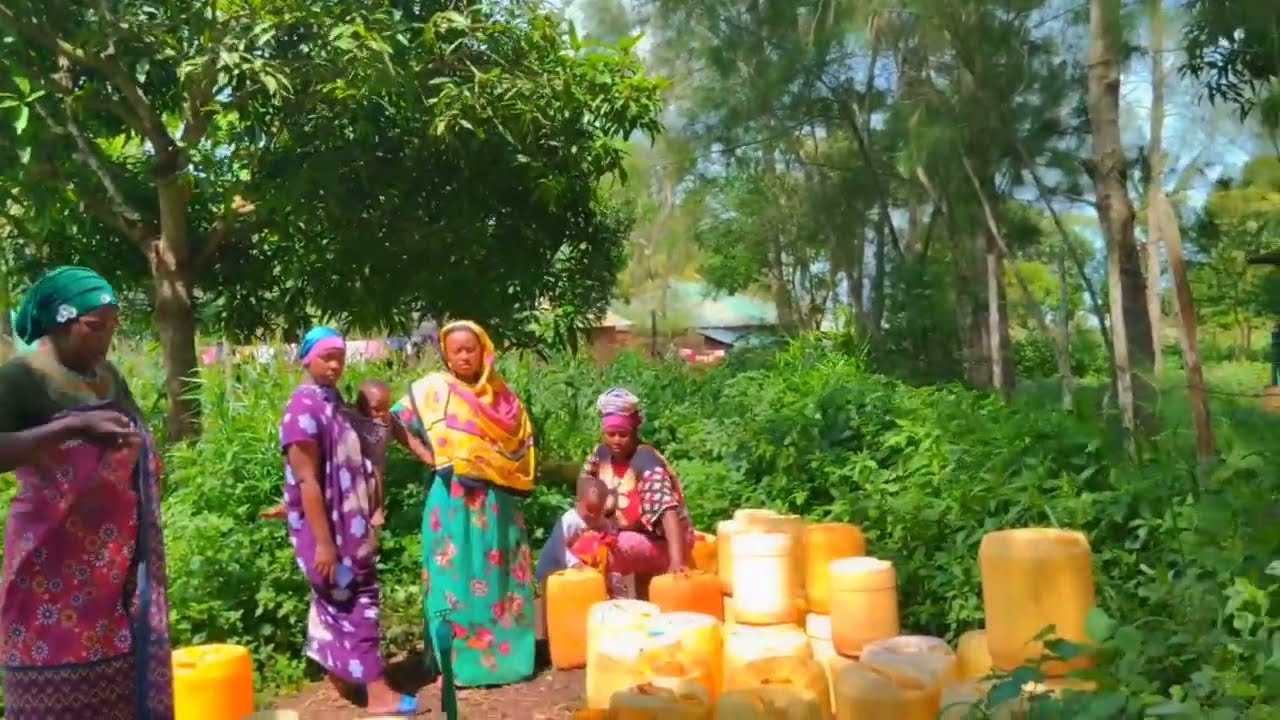 inside the VILLAGES of KWALE, KENYA🇰🇪: UNEXPECTED Walking tour