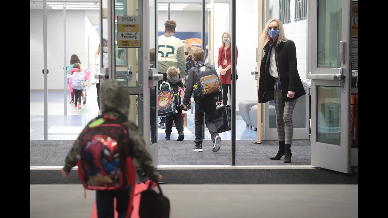 River Trail Elementary students attend first day at new school